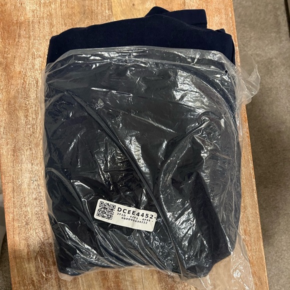 Stussy x No Vacancy Inn navy hoodie. Brand new with tags. - Picture 2 of 4